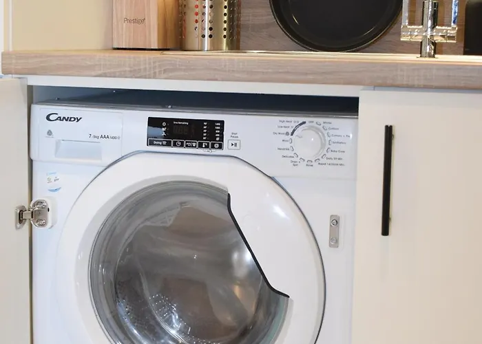 Modern Flat - Centre